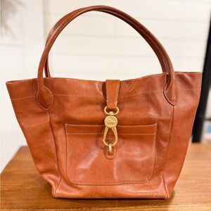 NEW! Dooney and Bourke large Tote
